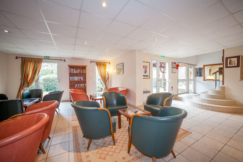 Karma Manoir Des Deux Amants Aparthotel คอนเนลเลส์ ภายนอก รูปภาพ