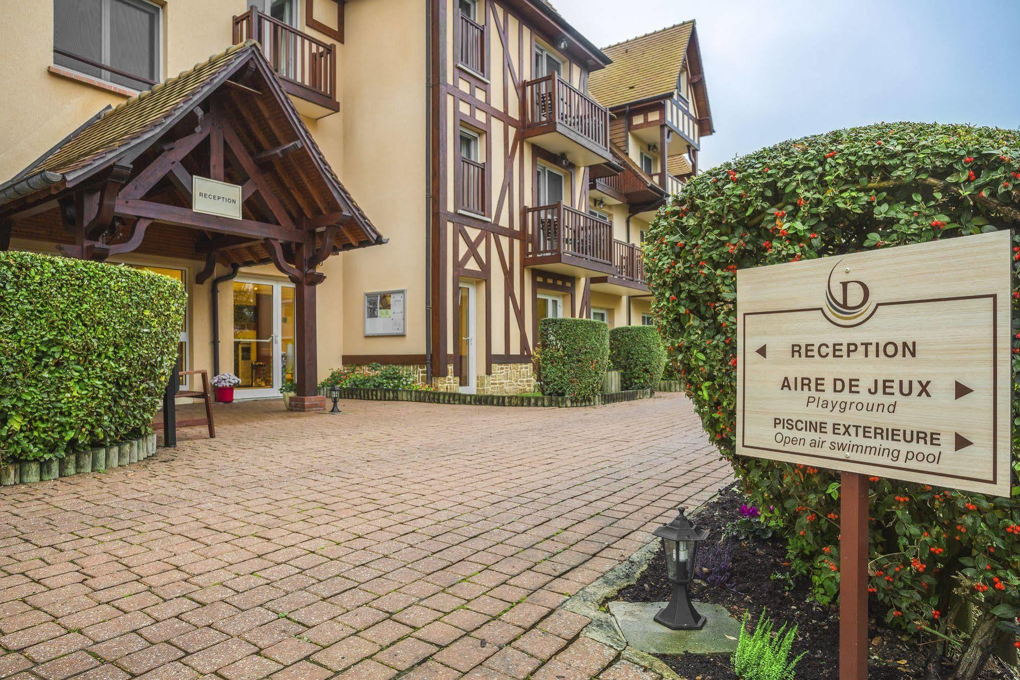 Karma Manoir Des Deux Amants Aparthotel คอนเนลเลส์ ภายนอก รูปภาพ